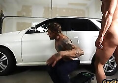 Dominant tattooed jock barebacks deepthroat bottom by car