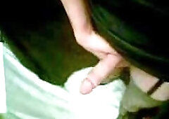 Amateur Tranny Rubbing Cock With A Shoe