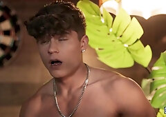 XXXscape Guest room/ STUDS / Drake Von, Trevor Brooks