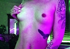 blonde teen pregnant girl has her pussy masturbated