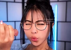 Asian japanese plays with anal toys