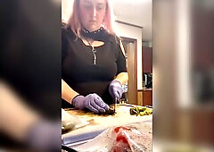 Domestic Female-dominator, Just doing things around the abode and looking hawt whilst I do it