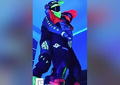 Lights. Gear. Empty Heads. Fetlads