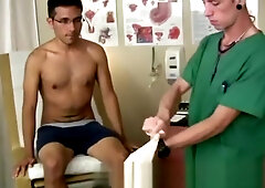 Mexican american twink gay porn The nurse deepthroats around the head and