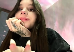 Amateur Webcam Teen Flashes Masturbates