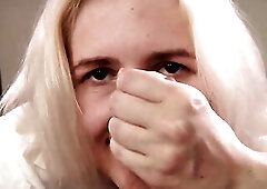 This Sexually excited Gal knows how to screw hard