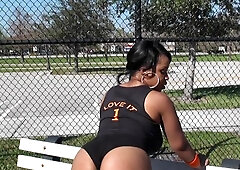 Round & Brown - Ebony Aryana Adin is so big butt blonde hair