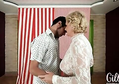 Widening Her Butt & Vagina! mother I'd like to fuck Frankie Got Facialized!