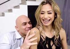 Tempts In Wild Latina Teen 18+ Passion Play - Veronica Leal