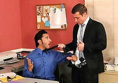 Trevor Knight & Gianni Luca fuck like crazy at the office