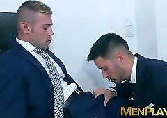 Office coworkers Ricky Blue and Robbie Rojo anal fuck rough