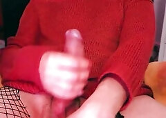 Cute femboy wakes up his large dong so u can watch how adorable it is