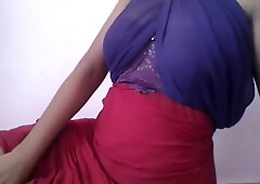 Hot And Sexy Women Desi Dancing