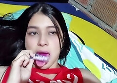 Yulieth Gomez gets frisky on a call with admirers from Italy, playing with her big tits