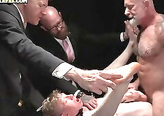 Dominant DILF fucks twink for exhibitionistic voyeurs