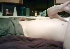 Jerking to Xhamster Phone