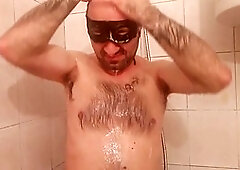 Furry stud Earl Smile enjoys a shower session