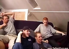 Skater foursome sucking each others cock