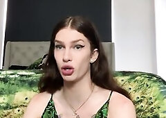 Hawt TS Bitch gets screwed by grandpapa for cash