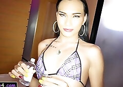 Sexy ass Asian ladyboy teen happy end Thai massage for customer