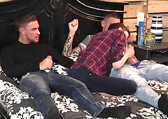 2 Monster Spunk-pumps For Lad Harry - Harry Alexander & Tyler Jenkins & Jessie Taylor