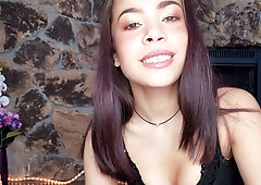 Beautiful view at her booty while she rides me