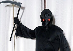 Anal Mom - long legs video