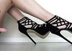 Worship my princess legs and high heels
