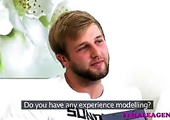 Bodybuilder Fucks Sexy Blonde Agent to Orgasm