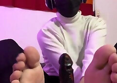 Luminita's soles glance so super-cute providing a feetjob to a faux-cock :three