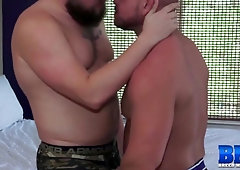 BREEDMERAW Hard-Core Condom-Free With Lion Reed And Daxton Ryker