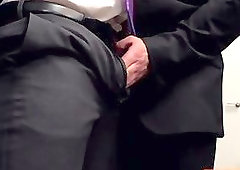 Muscle son flip flop and cumshot