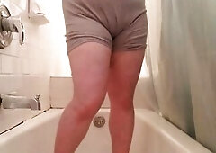 F2M Undresses and Squirts REAL CLIMAX