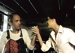 Dirty brunette amateur outdoor facial