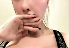 Omege japanese girl with big boobs on cams