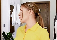 Hot masseuse Sofia Lee has her eyes on client Charlie Dean, and the convenient brilliance aperture in her massage table of course facilitates seductio