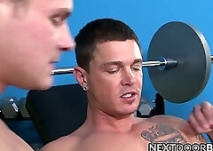 Threeway hardcore anal and blowjobs with young gym jocks