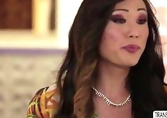 Asian TS dominatrix Venus gives a serious pussy fucking