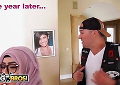 Rico Strong and Mia Khalifa's hd porn by Mia Khalifa