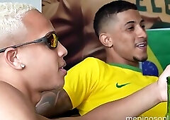 MOL - Brasileirinhos Jogo com Prazer