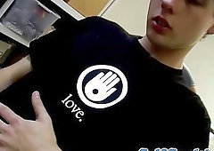 Cute gay amateur Dustin Beeber jerking himself