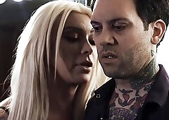 A Trans Seduced Us Into a Rough Threesome