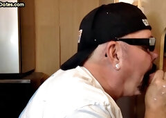 Gloryhole DILF deep sucks cock in home private video