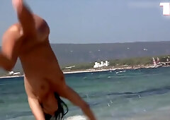 Beach - Hot Naked Girls