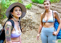 Good brunettes Jasmine Wilde and Kenzie Love love dick-riding