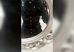 Female-Dominator Selfie in Latex