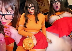 Velma Sucks Cock and Says Trick or Treat and I Fuck Her Ass until I Cum in He...