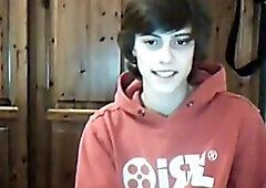 Twink jerking off showing booty on webcam