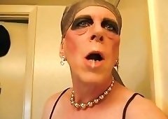 Randy and dirty CD slut