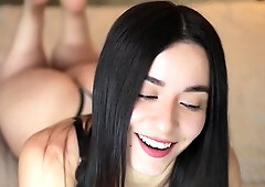 Close up MILF masturbation